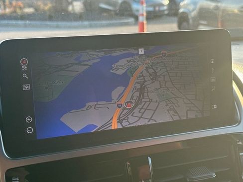 Used 2023 Lexus GX 460 Premium image 25