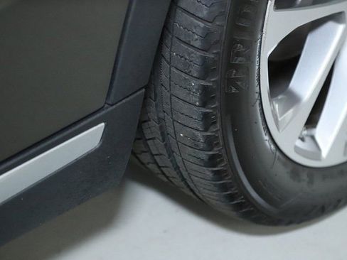 Certified 2025 BMW X5 xDrive40i w/ Premium Package image 38