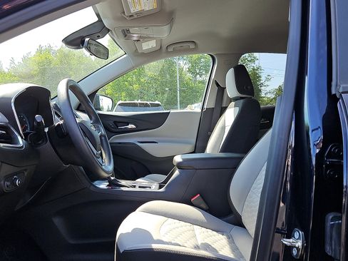 Certified 2020 Chevrolet Equinox LS w/ LS Convenience Package FWD image 14