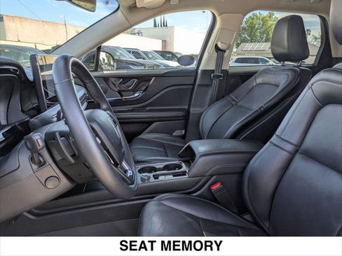 Used 2023 Lincoln Corsair Reserve w/ Equipment Group 201A image 22