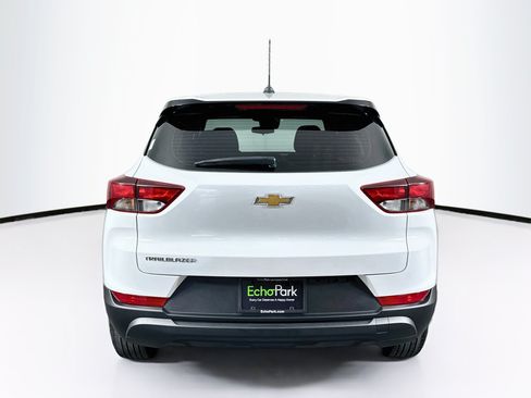Used 2024 Chevrolet TrailBlazer LS FWD image 7