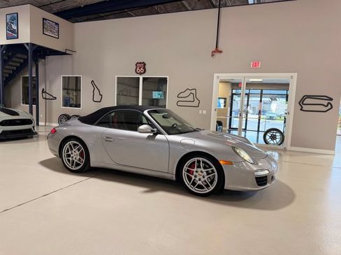 Used 2010 Porsche 911 Carrera S RWD image 60