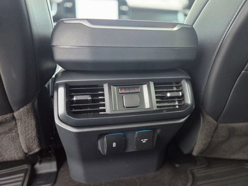 Used 2023 Ford F150 Raptor w/ Raptor Carbon Fiber Package AWD/4WD image 13