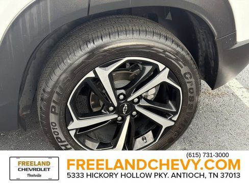 Used 2023 Chevrolet TrailBlazer RS w/ Convenience Package image 11