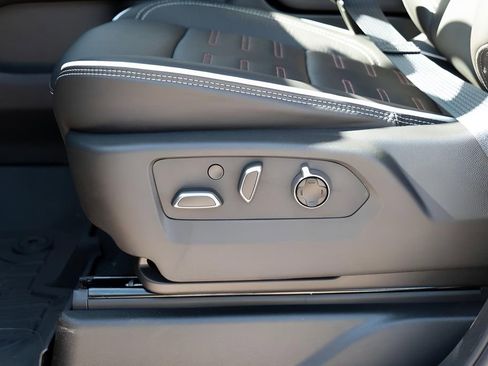 New 2026 GMC Yukon XL AT4 Ultimate w/ LPO, Floor Liner Package image 21