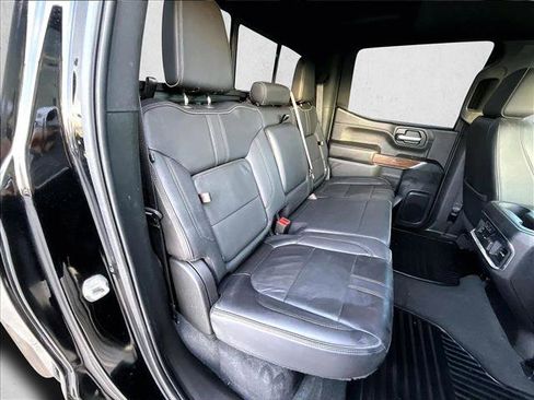 Used 2021 Chevrolet Silverado 1500 High Country w/ Technology Package image 29