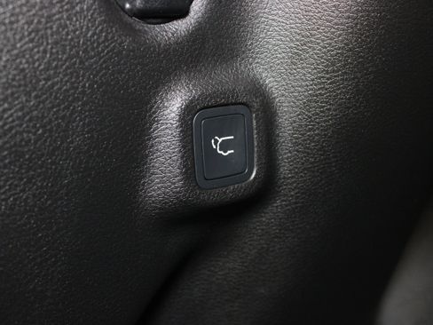 Used 2026 Jeep Compass Limited AWD/4WD image 13