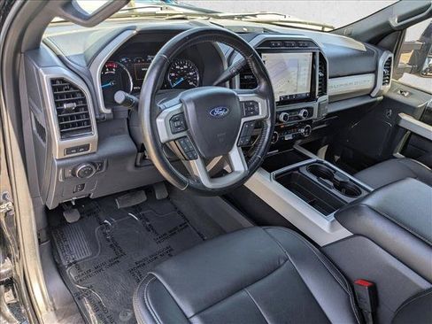 Used 2022 Ford F250 Lariat w/ Lariat Value Package AWD/4WD image 10