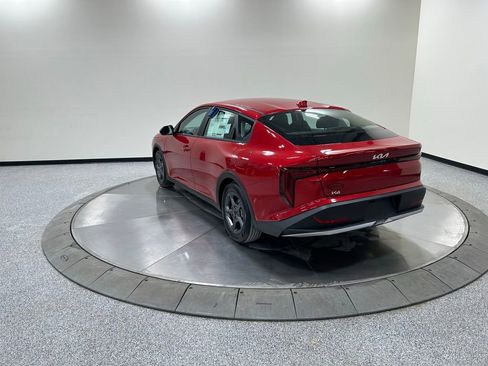 New 2025 Kia K4 LXS image 7