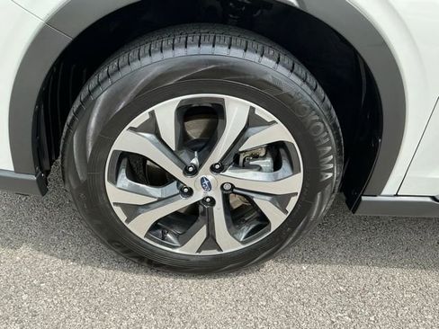 Certified 2022 Subaru Outback Limited XT AWD/4WD image 9
