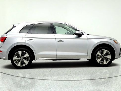 Used 2023 Audi Q5 2.0T Premium Plus w/ Premium Plus Package AWD/4WD image 4