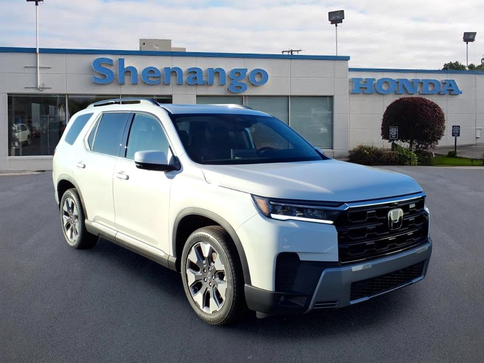 New 2026 Honda Pilot Elite image 1