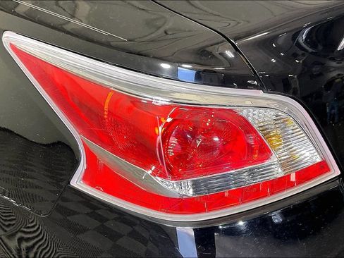 Used 2014 Nissan Altima 2.5 S FWD image 34