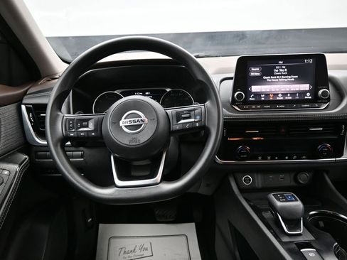 Used 2021 Nissan Rogue SV AWD/4WD image 13
