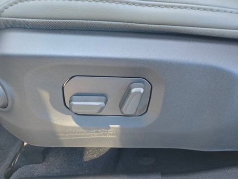 New 2025 Jeep Gladiator Mojave w/ Convenience Group image 25