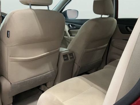 Used 2015 Nissan Rogue SV w/ SV Premium Package FWD image 43