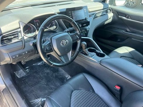 Used 2023 Toyota Camry SE FWD image 12