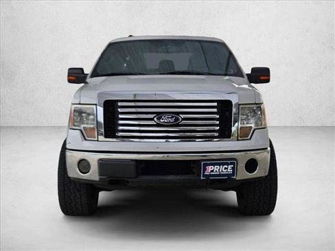 Used 2012 Ford F150 XLT w/ XLT Chrome Pkg image 2