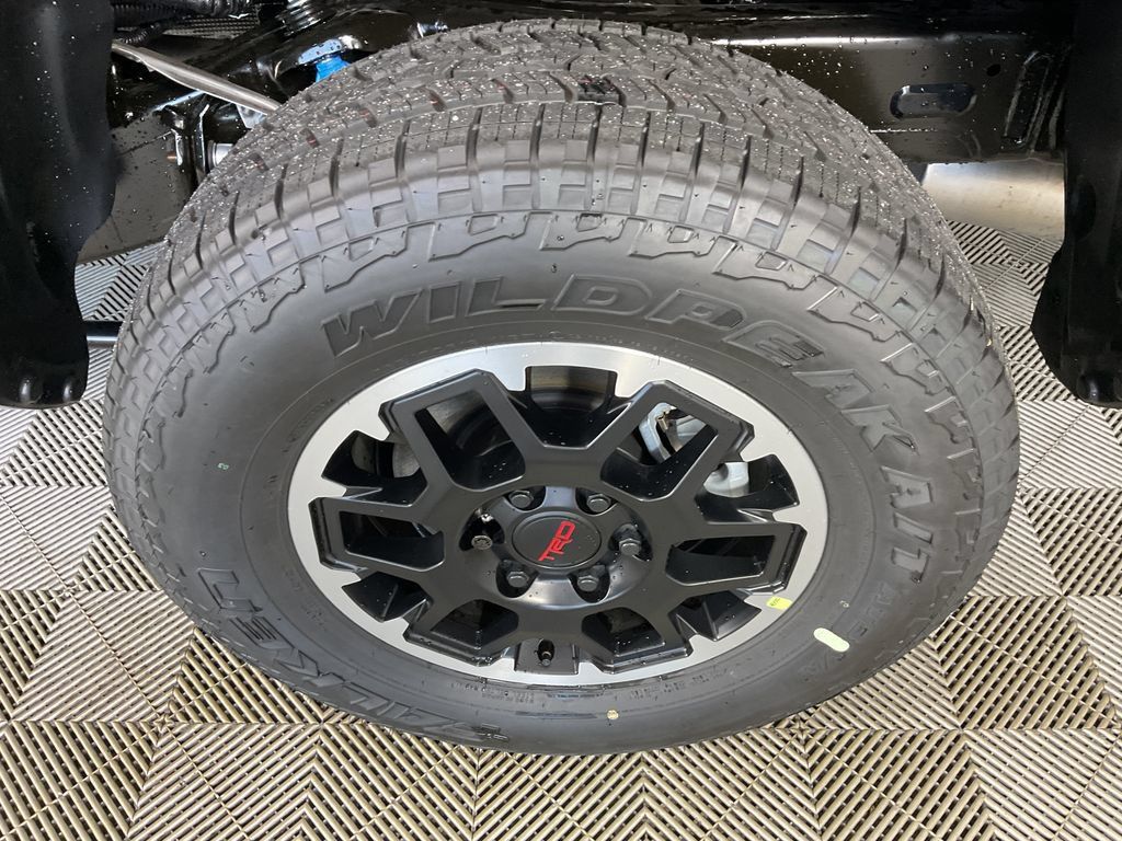 New 2026 Toyota Tacoma TRD Off-Road w/ TRD Off Road Premium Package AWD/4WD image 5