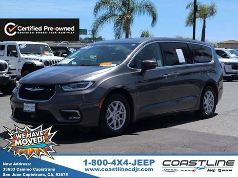 Certified 2023 Chrysler Pacifica Touring-L FWD image 1