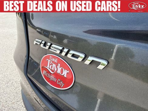 Used 2020 Ford Fusion SE FWD image 41