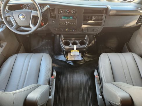 New 2025 Chevrolet Express 2500 w/ Driver Convenience Package image 26
