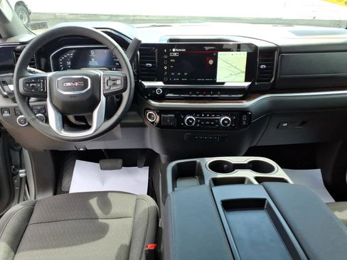 Used 2025 GMC Sierra 2500 SLE w/ SLE Value Package; AWD/4WD image 5