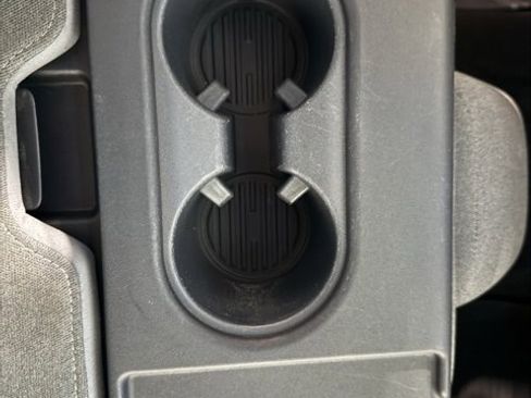 Used 2022 Ford F150 XLT image 23