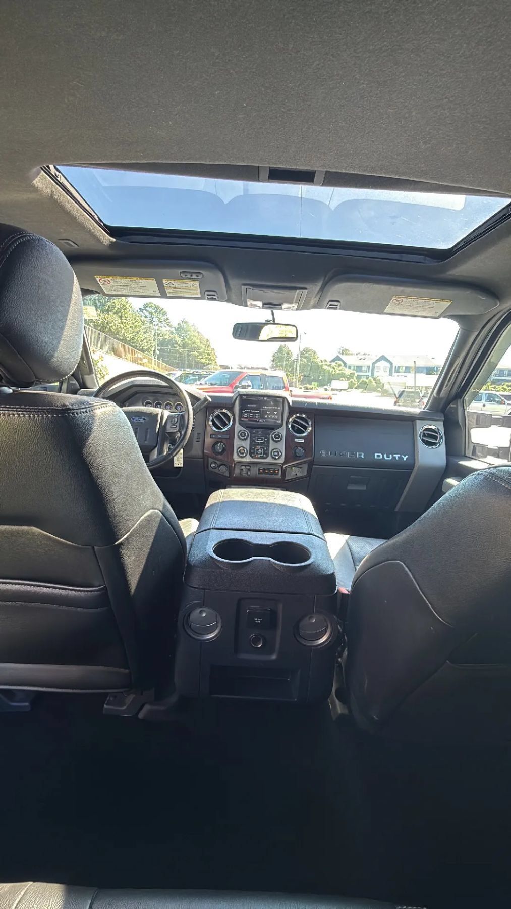 Used 2015 Ford F250 Lariat w/ Lariat Ultimate Package AWD/4WD image 43
