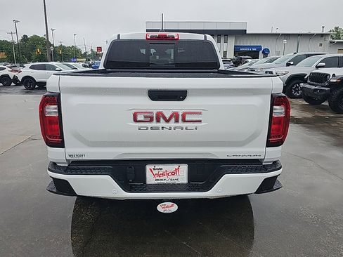 Certified 2025 GMC Canyon Denali image 5