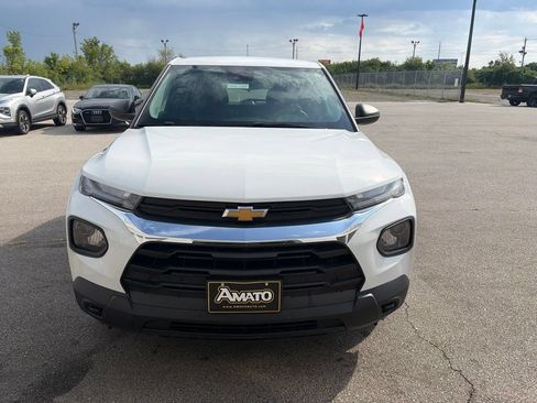 Used 2023 Chevrolet TrailBlazer LS FWD image 9