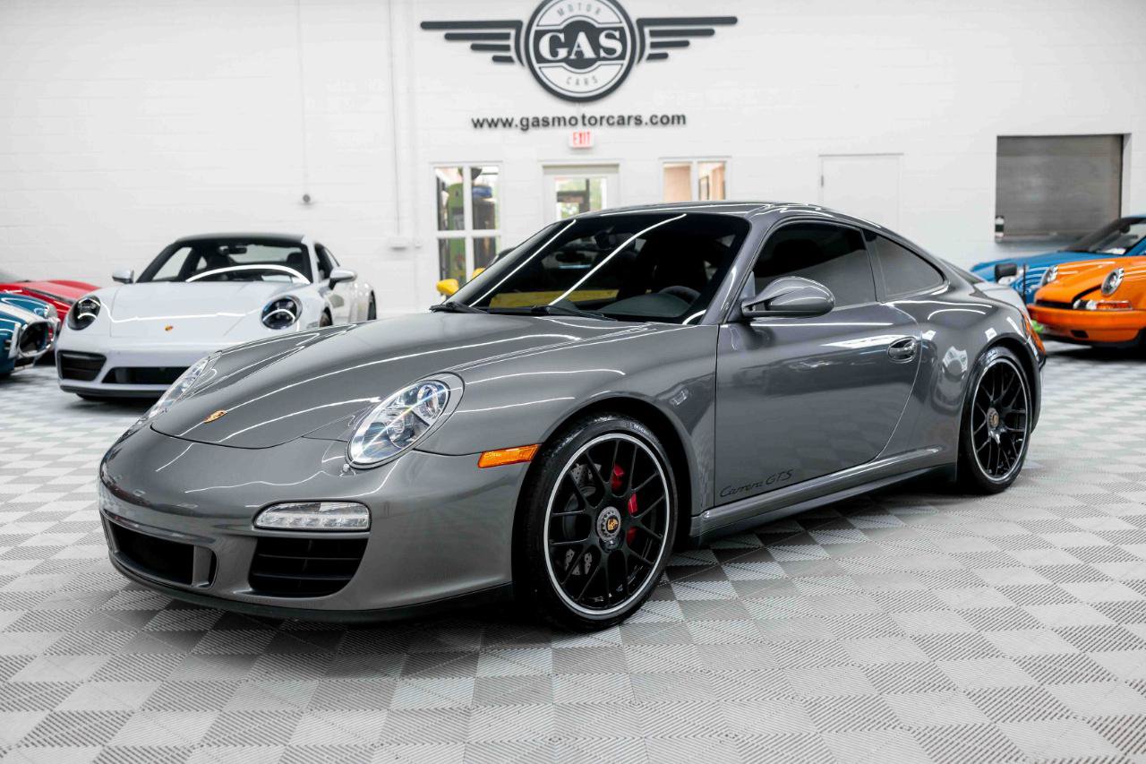 Used 2011 Porsche 911 Carrera GTS RWD image 4