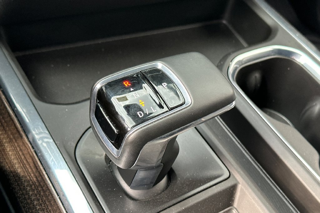 Used 2025 Chevrolet Silverado 1500 LT Trail Boss w/ LT Trail Boss Premium Package AWD/4WD image 20