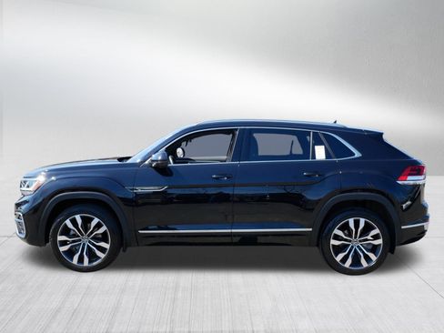 Certified 2023 Volkswagen Atlas Cross Sport SEL Premium R-Line image 4