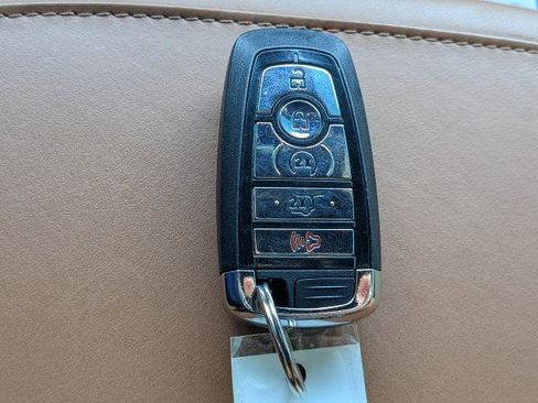 Used 2025 Lincoln Aviator Black Label w/ Black Label Special Edition AWD/4WD image 36