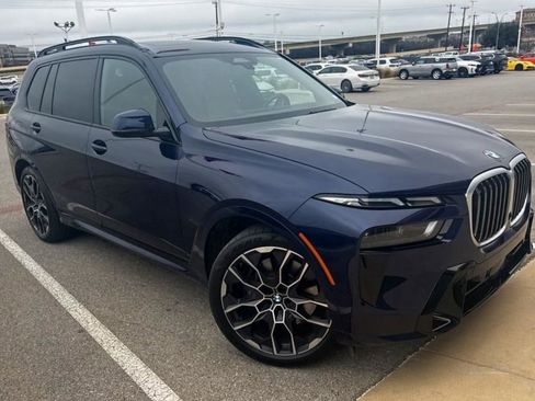 Certified 2024 BMW X7 xDrive40i w/ M Sport Package AWD/4WD image 4