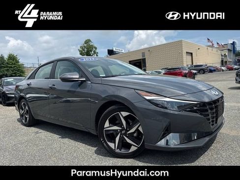 Used 2023 Hyundai Elantra Limited FWD image 1
