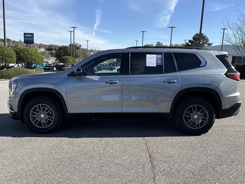 Certified 2025 GMC Acadia Elevation image 6