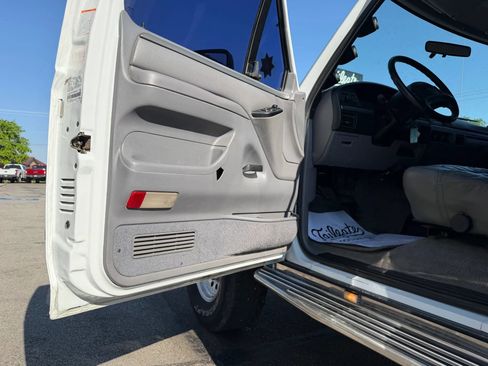 Used 1994 Ford F350 4x4 Crew Cab image 28