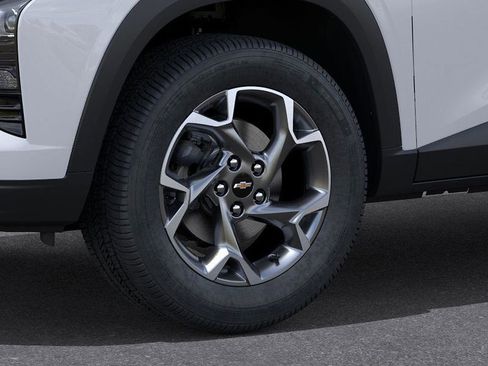 New 2026 Chevrolet Trax LT image 9