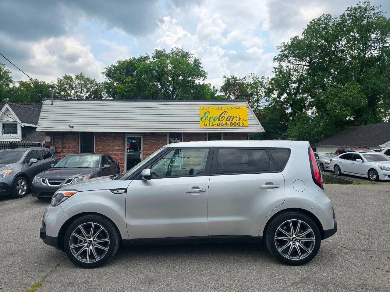 Used 2018 Kia Soul ! w/ Tech Package FWD image 5