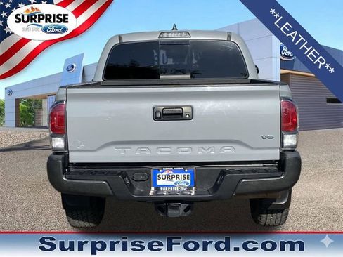 Used 2020 Toyota Tacoma TRD Off-Road AWD/4WD image 5