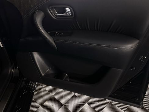 Used 2024 Nissan Armada Platinum w/ Cargo Package image 33