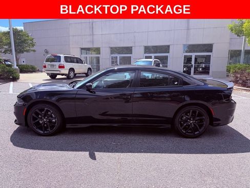 Used 2022 Dodge Charger GT RWD image 4