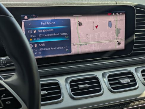 Used 2025 Mercedes-Benz GLE 450e 4MATIC image 31