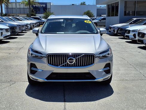 Certified 2023 Volvo XC60 B5 Ultimate w/ Climate Package FWD image 2
