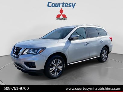 Used 2020 Nissan Pathfinder SV