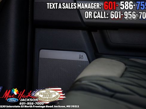 New 2026 Ford F250 Lariat w/ Black Appearance Package image 39