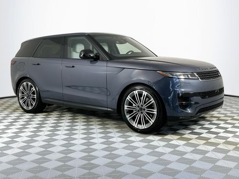 New 2026 Land Rover Range Rover Sport SE image 3