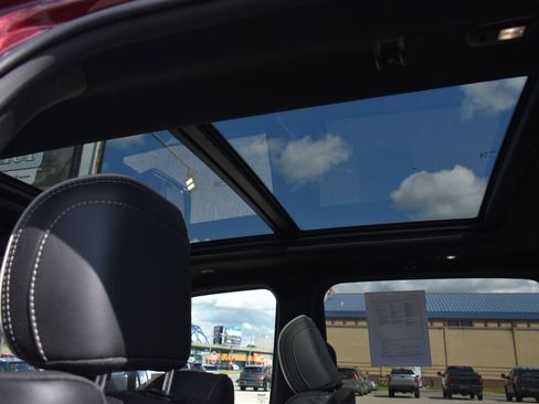 Used 2026 RAM 1500 Limited AWD/4WD image 33